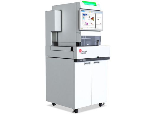 DxH 900